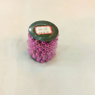 Christmas strings of beads